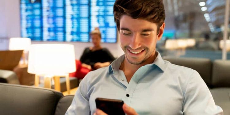 With Priority Pass you can stay connected and relaxed while traveling. Enjoy the comfort of a VIP lounge and work or play with ease