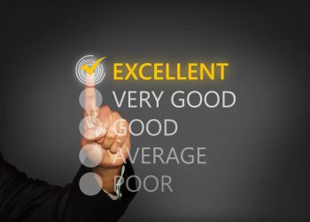 A comparison board displaying different shipping options and prices, emphasizing the importance of evaluating multiple carriers to find the best shipping quote for e-commerce businesses.